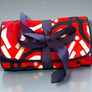 Buckhead Betties Roll Up Cosmetic Makeup Bag Organizer Red Blue Print Travel